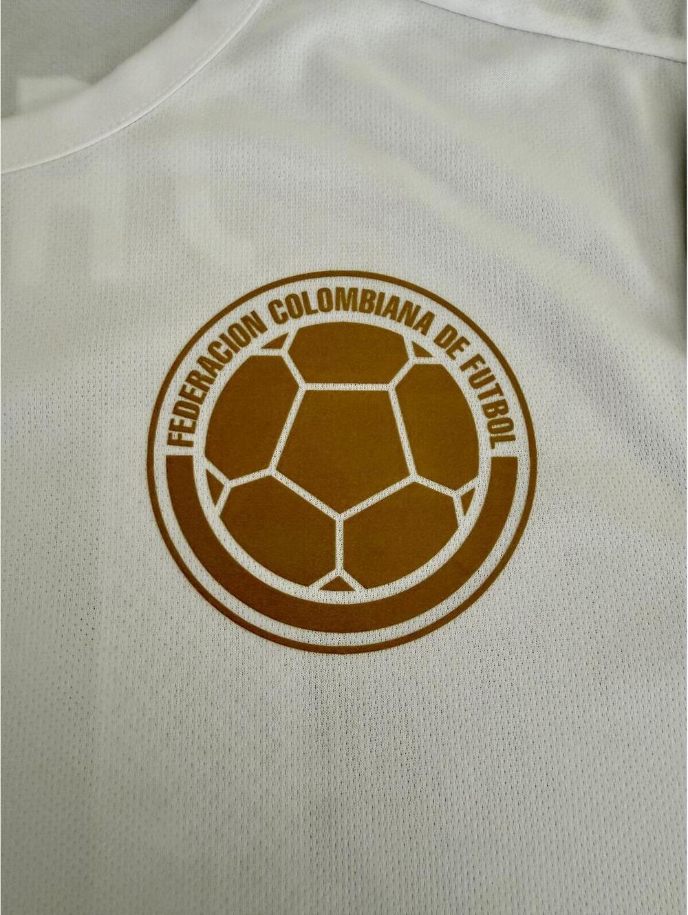 Adidas Colombia James Rodriguez #10 White Jersey Small - Picture 5 of 6